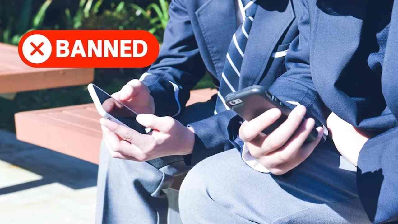 banned mobile phone